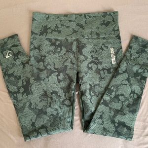 Gymshark Obsidian Green Adapt Camo Seamless Leggings